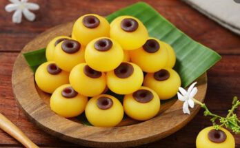 ขนมสเน่ห์จันทน์