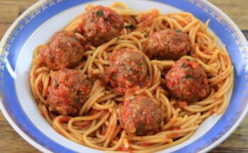 สปาเก็ตตี้มีทบอล