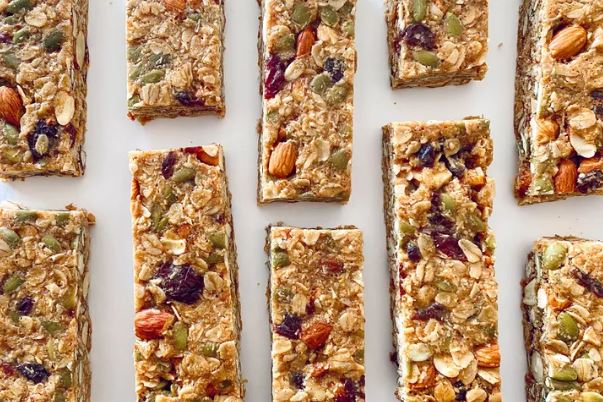 กราโนลาบาร์ Homemade Granola Bars เมนูดีมีประโยชน์เพื่อสุขภาพ - รสรินทร์